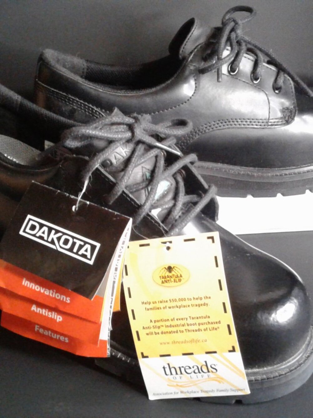 DAKOTA CSA BLACK SAFETY SHOES WOMENS SIZE 10, MENS SIZE 8, NEW WITH TAGS